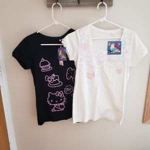 🔥NWT 🔥UT Hello kitty T Shirts set